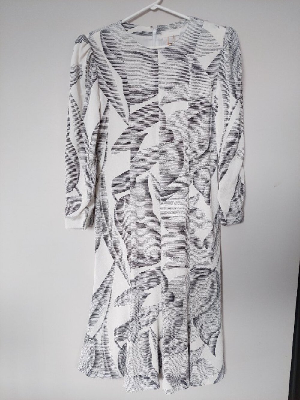 Vintage Dolcezza Tokyo Long Sleeve White/Grey Patterned Ruffle Dress Sz4/Japan 9